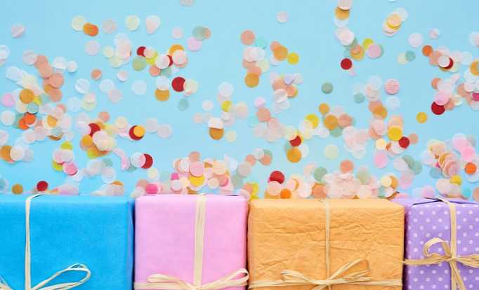 166 най-добри подаръци за рожден ден за жени