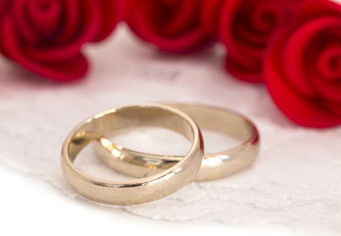 Co dát svému milovanému manželovi na porcelánové výročí svatby