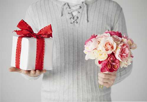 Što pokloniti supruzi za rođendan