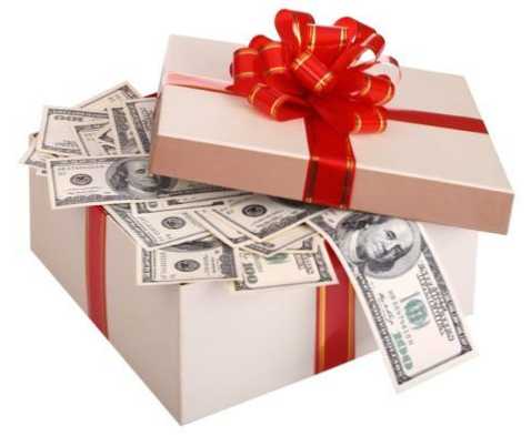 Pieniądze jako prezent najbardziej praktyczny prezent