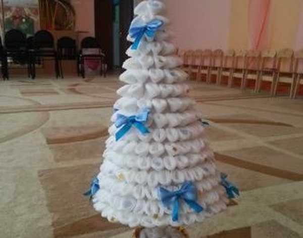 Pohon Natal DIY terbuat dari kapas