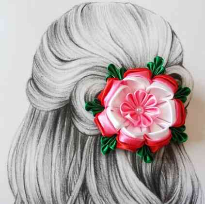 Fantazijska roža - elastična za lase s tehniko kanzashi