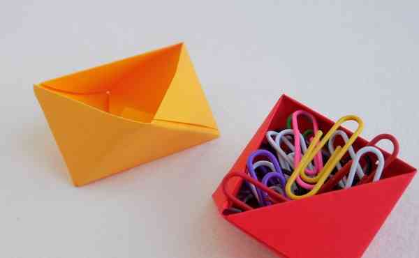 Kotak Kertas Origami