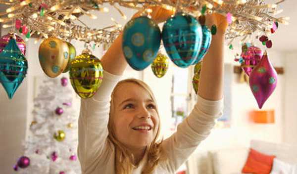 Do-it-yourself dekorácie detskej izby na Nový rok