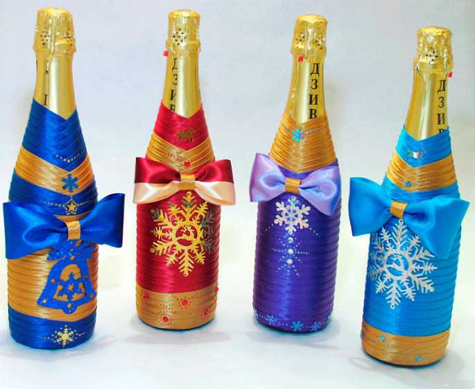 Novoročné šampanské dekorácie