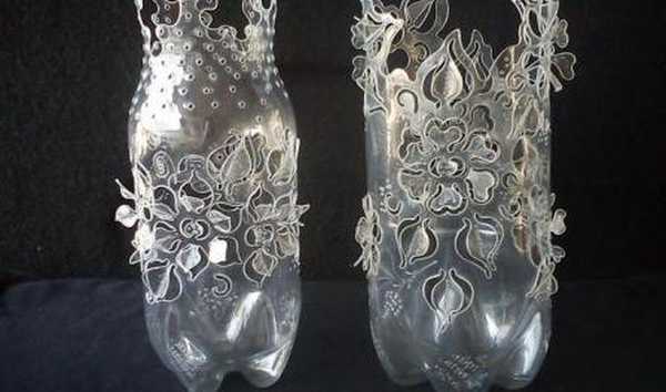 Vázák műanyag palackokból, fénykép