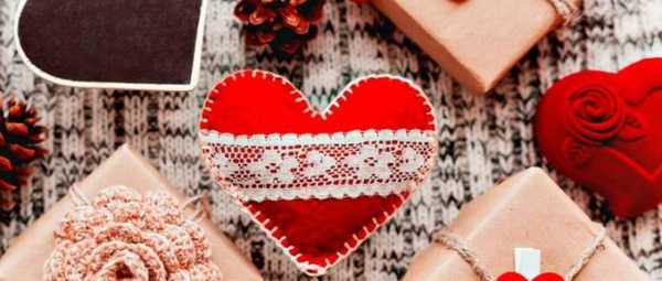 Do-it-sami darčekové nápady pre 14. februára pre milovaných