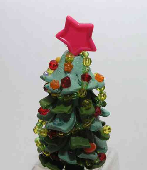Božično drevo iz plastelina
